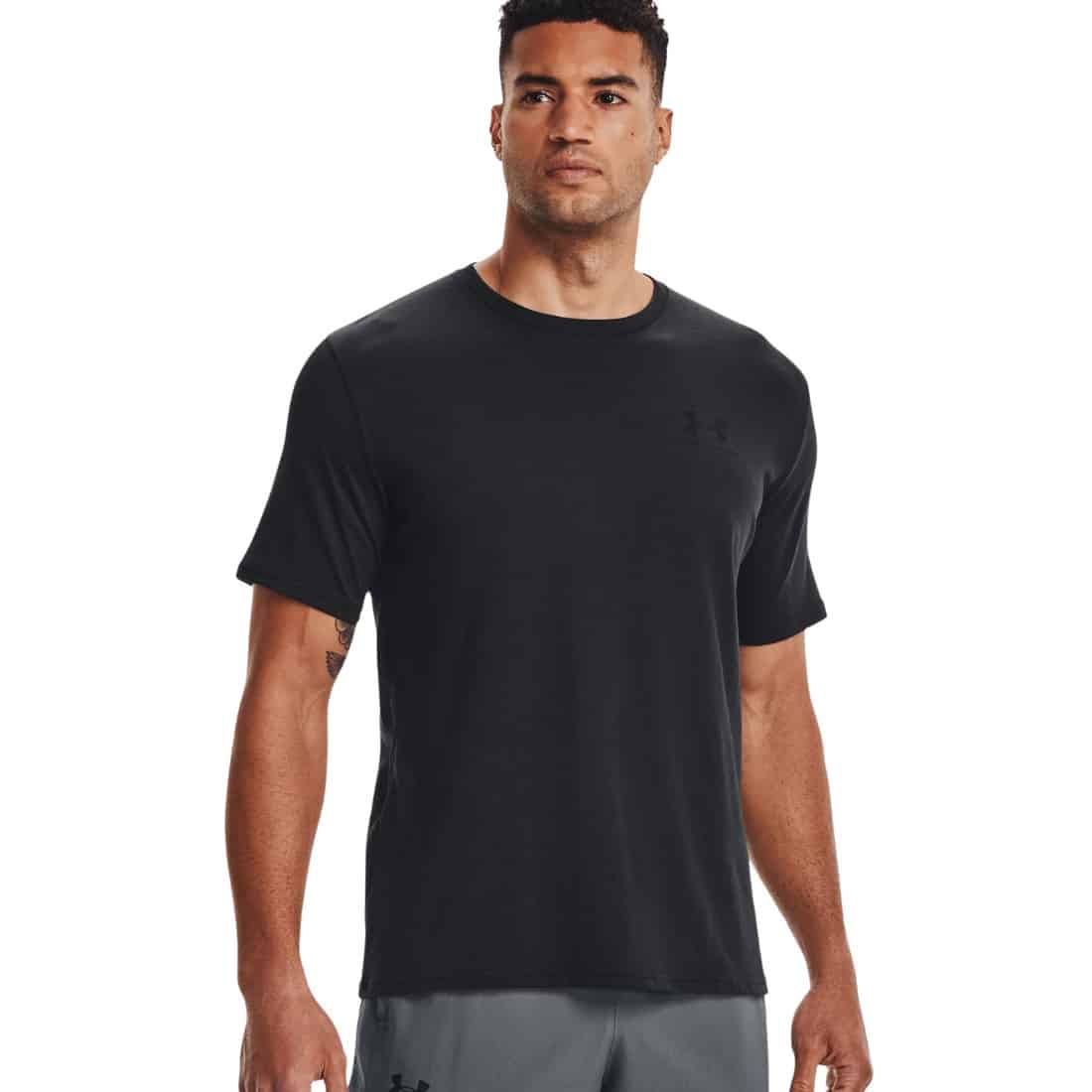 Under Armour Sportstyle Left Chest Logo Athletic Men's T-Shirt Black 1326799-001