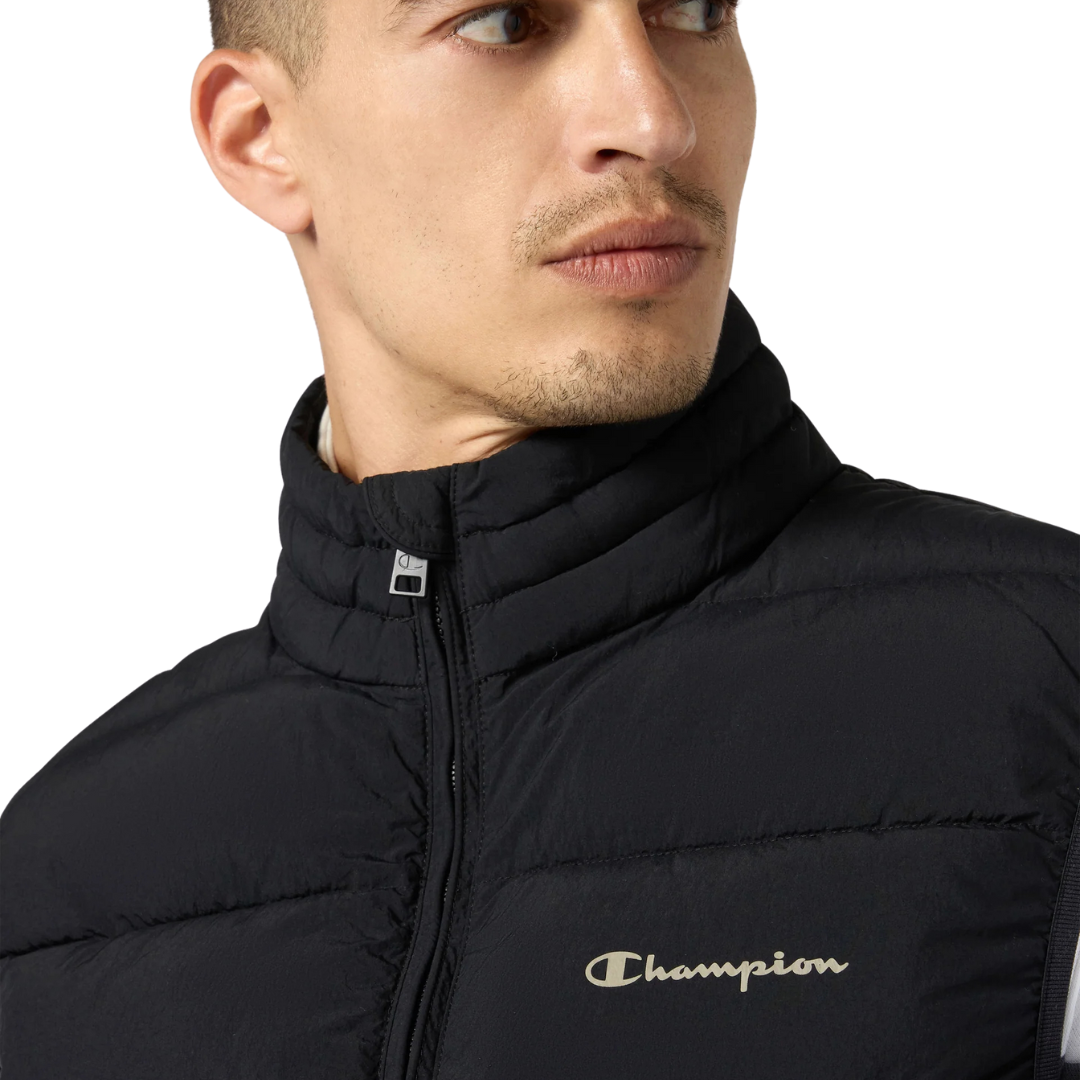 Champion Men Polyfilled Vest Black 221549-kk001