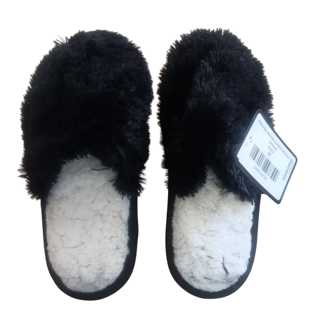Essential Winter Women Slippers Black 26064491-bk